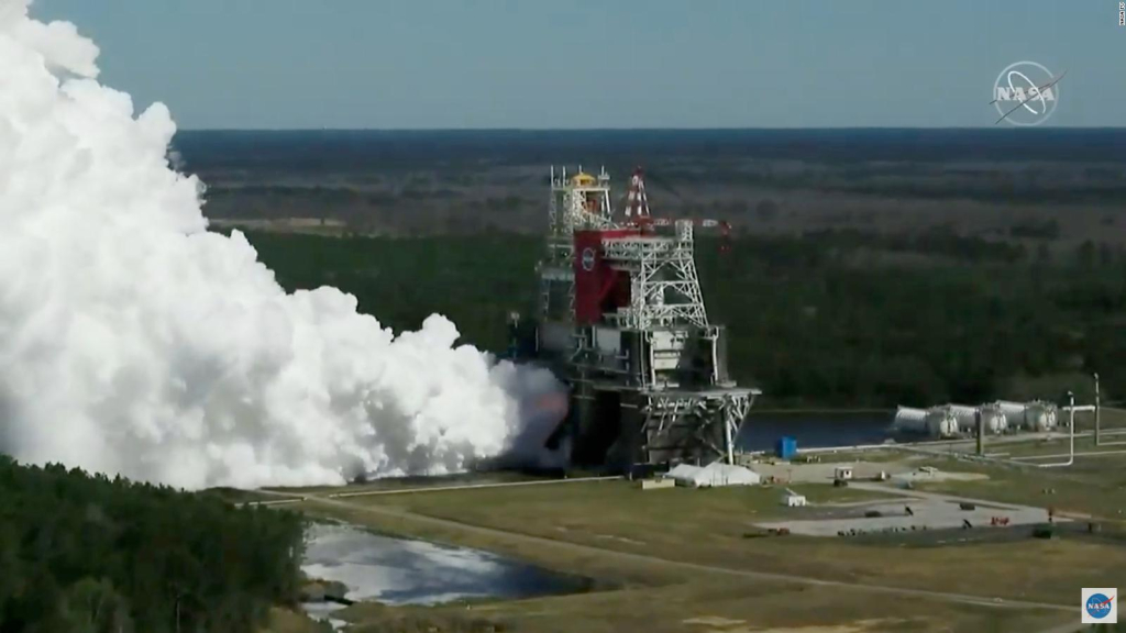 NASA successfully tests a mission rocket to the Moon