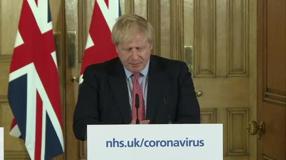 Boris Johnson, from contempt for coronavirus to hospitalization