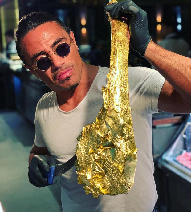 Salt Bae offers gold-covered steak for about $2,000.  (Photo: Instagram)
