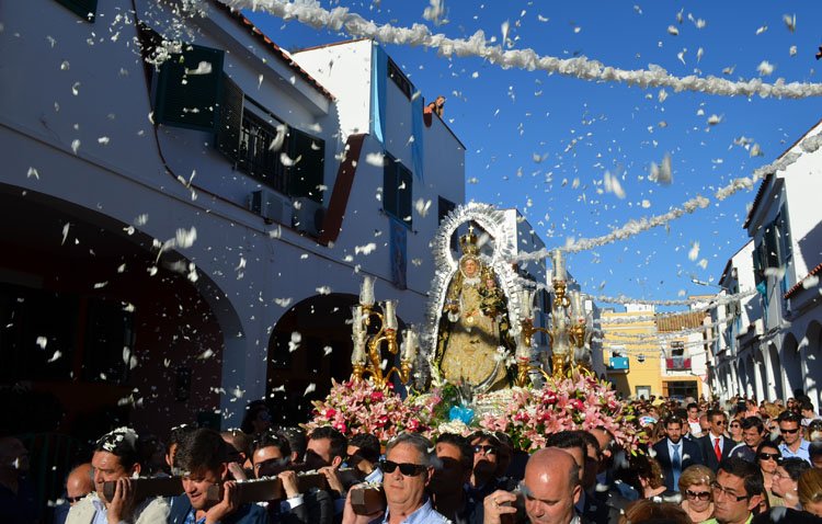 The Confraternity of the Virgin of Consolation will ask for forgiveness from the Archbishop until the patron saint descends to Utrera this year on the eve of May 1st.