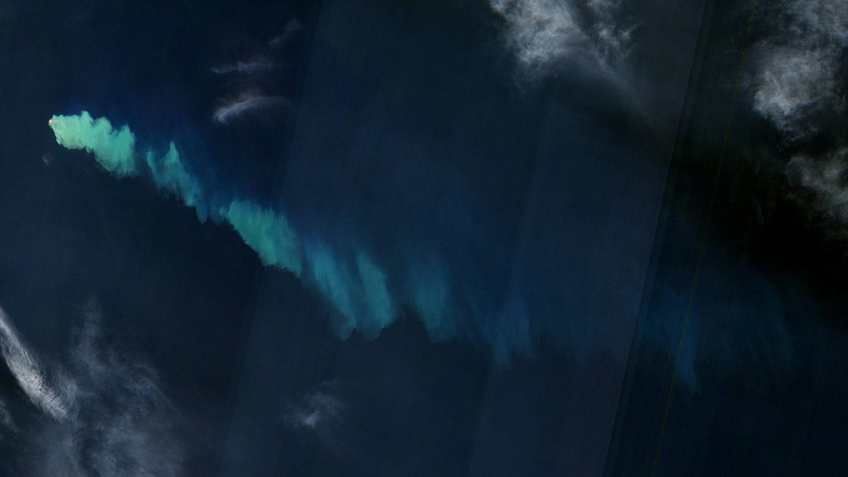 NASA 2014 Underwater Cavaci volcano