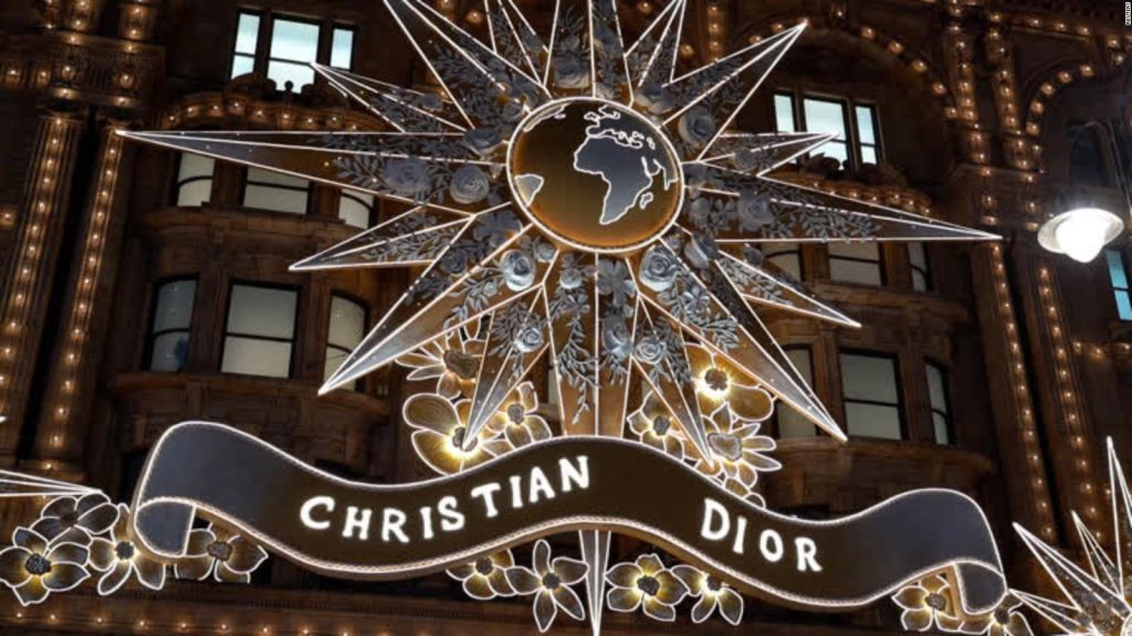 Christmas in Dior style with stunning London decorations